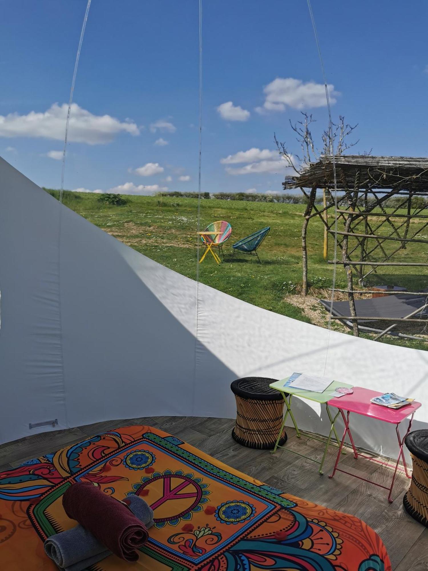 Bed and Breakfast La Bulle Des Champs Champmotteux Экстерьер фото