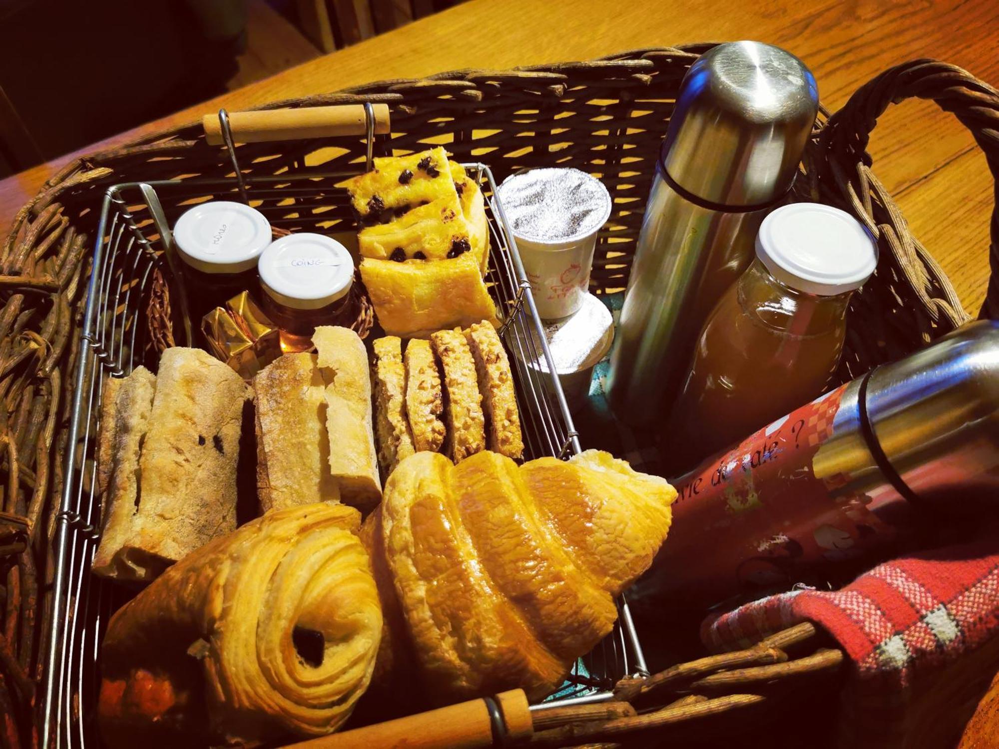 Bed and Breakfast La Bulle Des Champs Champmotteux Номер фото